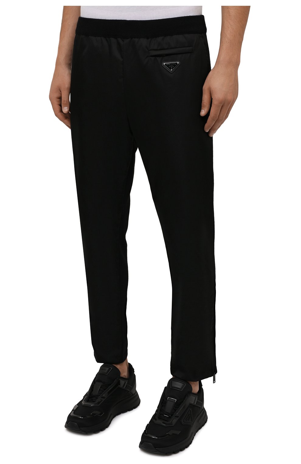 Мужские шерстяные брюки PRADA черного цвета, арт. UMP67-1JF4-F0002-202 | Фото 3 (Материал внешний: Шерсть; Случай: Повседневный; Стили: Минимализм)