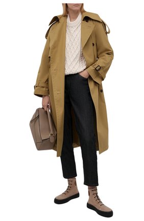 Женские замшевые ботинки RALPH LAUREN бежевого цвета по цене 38100 руб., арт. 800850304 | Фото 2 Женские замшевые ботинки RALPH LAUREN бежевого цвета, арт. 800850304 | Фото 2 (Материал внутренний: Натуральная кожа; Подошва: Платформа; Материал внешний: Замша)