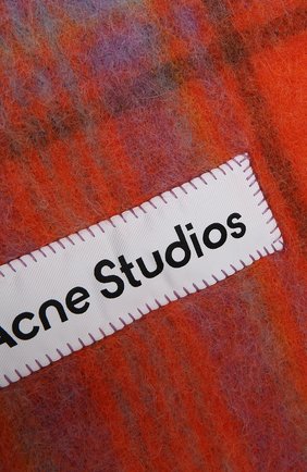 Женский шерстяной шарф ACNE STUDIOS оранжевого цвета по цене 22800 руб., арт. CA0118/W | Фото 3 Женский шерстяной шарф ACNE STUDIOS оранжевого цвета, арт. CA0118/W | Фото 3 (Материал: Текстиль, Шерсть)