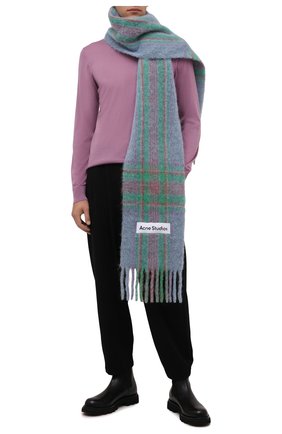 Мужской шарф ACNE STUDIOS голубого цвета по цене 22800 руб., арт. CA0118/M | Фото 2 Мужской шарф ACNE STUDIOS голубого цвета, арт. CA0118/M | Фото 2 (Материал: Шерсть; Кросс-КТ: шерсть)