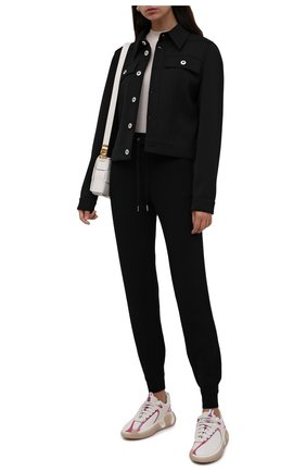 Женские кроссовки BALMAIN белого цвета по цене 51800 руб., арт. WN1VI549/TRLH | Фото 2 Женские кроссовки BALMAIN белого цвета, арт. WN1VI549/TRLH | Фото 2 (Материал внутренний: Натуральная кожа, Текстиль; Подошва: Платформа; Материал внешний: Текстиль)
