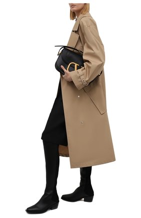 Женские ботфорты STUART WEITZMAN черного цвета по цене 71950 руб., арт. S6118 | Фото 2 Женские ботфорты STUART WEITZMAN черного цвета, арт. S6118 | Фото 2 (Высота голенища: Высокие; Каблук высота: Низкий; Подошва: Плоская; Материал внешний: Текстиль; Материал внутренний: Натуральная кожа; Каблук тип: Устойчивый)