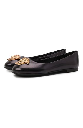 Детские кожаные балетки VERSACE черного цвета по цене 24100 руб., арт. 1000518/1A01317/34-40 | Фото 1 Детские кожаные балетки VERSACE черного цвета, арт. 1000518/1A01317/34-40 | Фото 1 (Материал внутренний: Натуральная кожа)