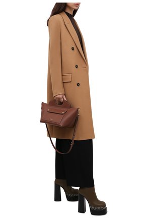 Женские кожаные ботильоны VERSACE хаки цвета по цене 108500 руб., арт. 1001783/1A01733 | Фото 2 Женские кожаные ботильоны VERSACE хаки цвета, арт. 1001783/1A01733 | Фото 2 (Каблук высота: Высокий; Подошва: Платформа; Материал внутренний: Натуральная кожа; Каблук тип: Устойчивый)