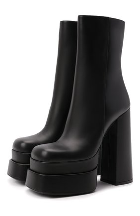 Женские кожаные ботильоны VERSACE черного цвета по цене 103500 руб., арт. 1001783/DVT2P | Фото 1 Женские кожаные ботильоны VERSACE черного цвета, арт. 1001783/DVT2P | Фото 1 (Каблук высота: Высокий; Подошва: Платформа; Материал внутренний: Натуральная кожа; Каблук тип: Устойчивый)