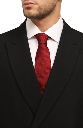 Мужской шелковый галстук LANVIN красного цвета по цене 11150 руб., арт. 3059/TIE | Фото 2 Мужской шелковый галстук LANVIN красного цвета, арт. 3059/TIE | Фото 2 (Материал: Шелк, Текстиль; Принт: С принтом)