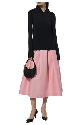 Женский топ из вискозы JIL SANDER темно-синего цвета по цене 43600 руб., арт. JSCT705010-WT397908 | Фото 2 Женский топ из вискозы JIL SANDER темно-синего цвета, арт. JSCT705010-WT397908 | Фото 2 (Материал внешний: Вискоза; Длина (для топов): Стандартные; Рукава: Длинные; Стили: Минимализм)