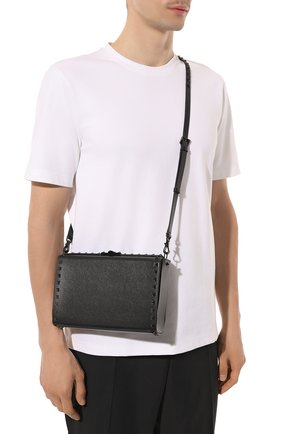 Мужская кожаный клатч rockstud VALENTINO черного цвета по цене 254500 руб., арт. WY0B0B24/TLL | Фото 2 Мужская кожаный клатч rockstud VALENTINO черного цвета, арт. WY0B0B24/TLL | Фото 2 (Материал: Натуральная кожа; Ремень/цепочка: На ремешке; Размер: small)