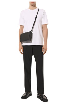 Мужская кожаный клатч rockstud VALENTINO черного цвета по цене 254500 руб., арт. WY0B0B24/TLL | Фото 7 Мужская кожаный клатч rockstud VALENTINO черного цвета, арт. WY0B0B24/TLL | Фото 7 (Материал: Натуральная кожа; Ремень/цепочка: На ремешке; Размер: small)
