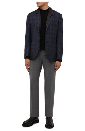 Мужской шерстяной пиджак CORNELIANI темно-синего цвета по цене 129000 руб., арт. 88X528-1816317/90 | Фото 2 Мужской шерстяной пиджак CORNELIANI темно-синего цвета, арт. 88X528-1816317/90 | Фото 2 (Рукава: Длинные; Материал внешний: Шерсть; Длина (для топов): Стандартные; 1-2-бортные: Однобортные; Случай: Повседневный; Стили: Классический; Пиджаки М: Прямой)