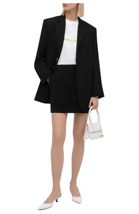 Женская хлопковая футболка BALENCIAGA белого цвета по цене 33550 руб., арт. 612965/TIV54 | Фото 2 Женская хлопковая футболка BALENCIAGA белого цвета, арт. 612965/TIV54 | Фото 2 (Рукава: Короткие; Материал внешний: Хлопок; Длина (для топов): Стандартные; Стили: Спорт-шик; Принт: С принтом; Женское Кросс-КТ: Футболка-одежда)