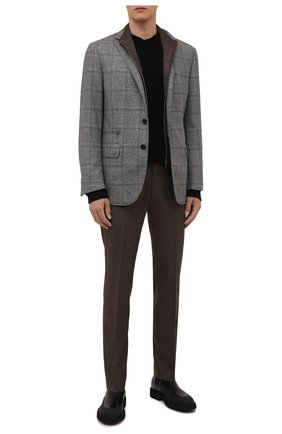 Мужской шерстяной пиджак CORNELIANI серого цвета по цене 129000 руб., арт. 886557-1816405/80 | Фото 2 Мужской шерстяной пиджак CORNELIANI серого цвета, арт. 886557-1816405/80 | Фото 2 (Материал подклада: Купро; Материал внешний: Шерсть; Пиджаки М: Прямой; 1-2-бортные: Однобортные; Случай: Повседневный; Стили: Кэжуэл; Рукава: Длинные; Длина (для топов): Стандартные)