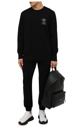 Мужской хлопковый свитшот GIVENCHY черного цвета по цене 56500 руб., арт. BMJ0DL3Y6V | Фото 2 Мужской хлопковый свитшот GIVENCHY черного цвета, арт. BMJ0DL3Y6V | Фото 2 (Длина (для топов): Удлиненные; Рукава: Длинные; Материал внешний: Хлопок; Мужское Кросс-КТ: свитшот-одежда; Принт: С принтом; Стили: Кэжуэл)