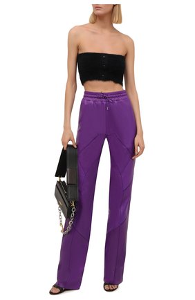Женские кожаные брюки TOM FORD фиолетового цвета по цене 333500 руб., арт. PAL714-LEX228 | Фото 2 Женские кожаные брюки TOM FORD фиолетового цвета, арт. PAL714-LEX228 | Фото 2 (Материал подклада: Шелк; Женское Кросс-КТ: Брюки-одежда, Кожаные брюки; Стили: Гранж; Длина (брюки, джинсы): Удлиненные; Силуэт Ж (брюки и джинсы): Широкие; Материал внешний: Натуральная кожа)