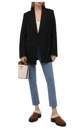 Женский шерстяной жакет DRIES VAN NOTEN черного цвета по цене 96050 руб., арт. 212-010428-3135 | Фото 2 Женский шерстяной жакет DRIES VAN NOTEN черного цвета, арт. 212-010428-3135 | Фото 2 (Рукава: Длинные; Длина (для топов): Удлиненные; Материал внешний: Шерсть; Материал подклада: Вискоза; Женское Кросс-КТ: Жакет-одежда; Случай: Повседневный; 1-2-бортные: Двубортные; Стили: Кэжуэл)