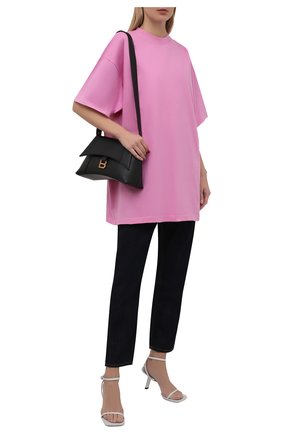 Женская хлопковая футболка BALENCIAGA розового цвета по цене 33350 руб., арт. 676589/TLV92 | Фото 2 Женская хлопковая футболка BALENCIAGA розового цвета, арт. 676589/TLV92 | Фото 2 (Рукава: 3/4; Длина (для топов): Удлиненные; Материал внешний: Хлопок; Принт: Без принта; Стили: Спорт-шик)