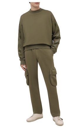 Мужские хлопковые брюки-карго OFF-WHITE хаки цвета, арт. 0MCH036F21FLE004 | Фото 2 (Материал внешний: Хлопок; Силуэт М (брюки): Карго; Стили: Спорт-шик; Длина (брюки, джинсы): Стандартные)
