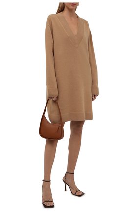 Женское шерстяное платье DRIES VAN NOTEN бежевого цвета по цене 49950 руб., арт. 212-011226-3702 | Фото 2 Женское шерстяное платье DRIES VAN NOTEN бежевого цвета, арт. 212-011226-3702 | Фото 2 (Материал внешний: Шерсть; Длина Ж (юбки, платья, шорты): Мини; Рукава: Длинные; Женское Кросс-КТ: Платье-одежда; Кросс-КТ: Трикотаж; Случай: Повседневный; Стили: Кэжуэл)