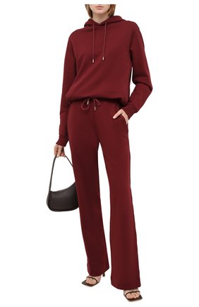 Женские хлопковые брюки DRIES VAN NOTEN бордового цвета по цене 23250 руб., арт. 212-011112-3608 | Фото 2 Женские хлопковые брюки DRIES VAN NOTEN бордового цвета, арт. 212-011112-3608 | Фото 2 (Материал внешний: Хлопок; Длина (брюки, джинсы): Стандартные; Женское Кросс-КТ: Брюки-одежда; Стили: Спорт-шик; Силуэт Ж (брюки и джинсы): Прямые)