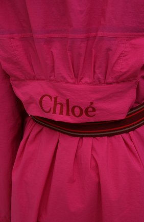 Женский плащ CHLOÉ розового цвета по цене 230500 руб., арт. CHC21AMA05010 | Фото 6 Женский плащ CHLOÉ розового цвета, арт. CHC21AMA05010 | Фото 6 (Рукава: Длинные; Материал внешний: Синтетический материал; Стили: Спорт-шик; Длина (верхняя одежда): Длинные; Кросс-КТ: дождевики)