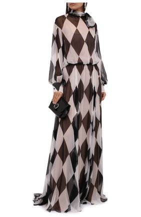 Женское шелковое платье VALENTINO черно-белого цвета по цене 578000 руб., арт. WB0VDCE06QS | Фото 2 Женское шелковое платье VALENTINO черно-белого цвета, арт. WB0VDCE06QS | Фото 2 (Длина Ж (юбки, платья, шорты): Макси; Рукава: Длинные; Материал подклада: Вискоза; Материал внешний: Шелк; Стили: Романтичный; Случай: Вечерний; Женское Кросс-КТ: Платье-одежда)