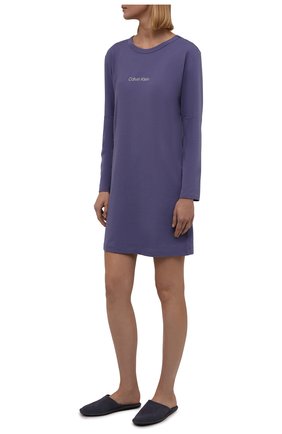 Женская сорочка CALVIN KLEIN сиреневого цвета по цене 6290 руб., арт. QS6762E | Фото 2 Женская сорочка CALVIN KLEIN сиреневого цвета, арт. QS6762E | Фото 2 (Материал внешний: Хлопок, Синтетический материал; Рукава: Длинные; Длина Ж (юбки, платья, шорты): Мини)