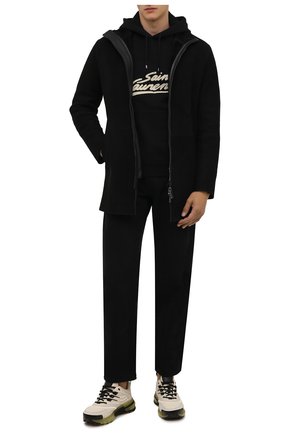 Мужская дубленка EMPORIO ARMANI черного цвета по цене 219500 руб., арт. 01L50P/01P55 | Фото 2 Мужская дубленка EMPORIO ARMANI черного цвета, арт. 01L50P/01P55 | Фото 2 (Длина (верхняя одежда): До середины бедра; Рукава: Длинные; Материал внешний: Натуральный мех; Стили: Кэжуэл)