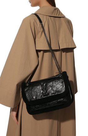 Женская сумка niki medium SAINT LAURENT черного цвета по цене 309500 руб., арт. 633187/0EN9D | Фото 6 Женская сумка niki medium SAINT LAURENT черного цвета, арт. 633187/0EN9D | Фото 6 (Сумки-технические: Сумки через плечо; Размер: medium; Материал: Натуральная кожа)
