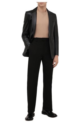 Мужской кожаный пиджак SAINT LAURENT черного цвета по цене 353000 руб., арт. 663701/YCFC2 | Фото 2 Мужской кожаный пиджак SAINT LAURENT черного цвета, арт. 663701/YCFC2 | Фото 2 (Рукава: Длинные; Длина (для топов): Стандартные; Материал подклада: Шелк; 1-2-бортные: Однобортные; Стили: Гламурный; Пиджаки М: Прямой; Случай: Повседневный)