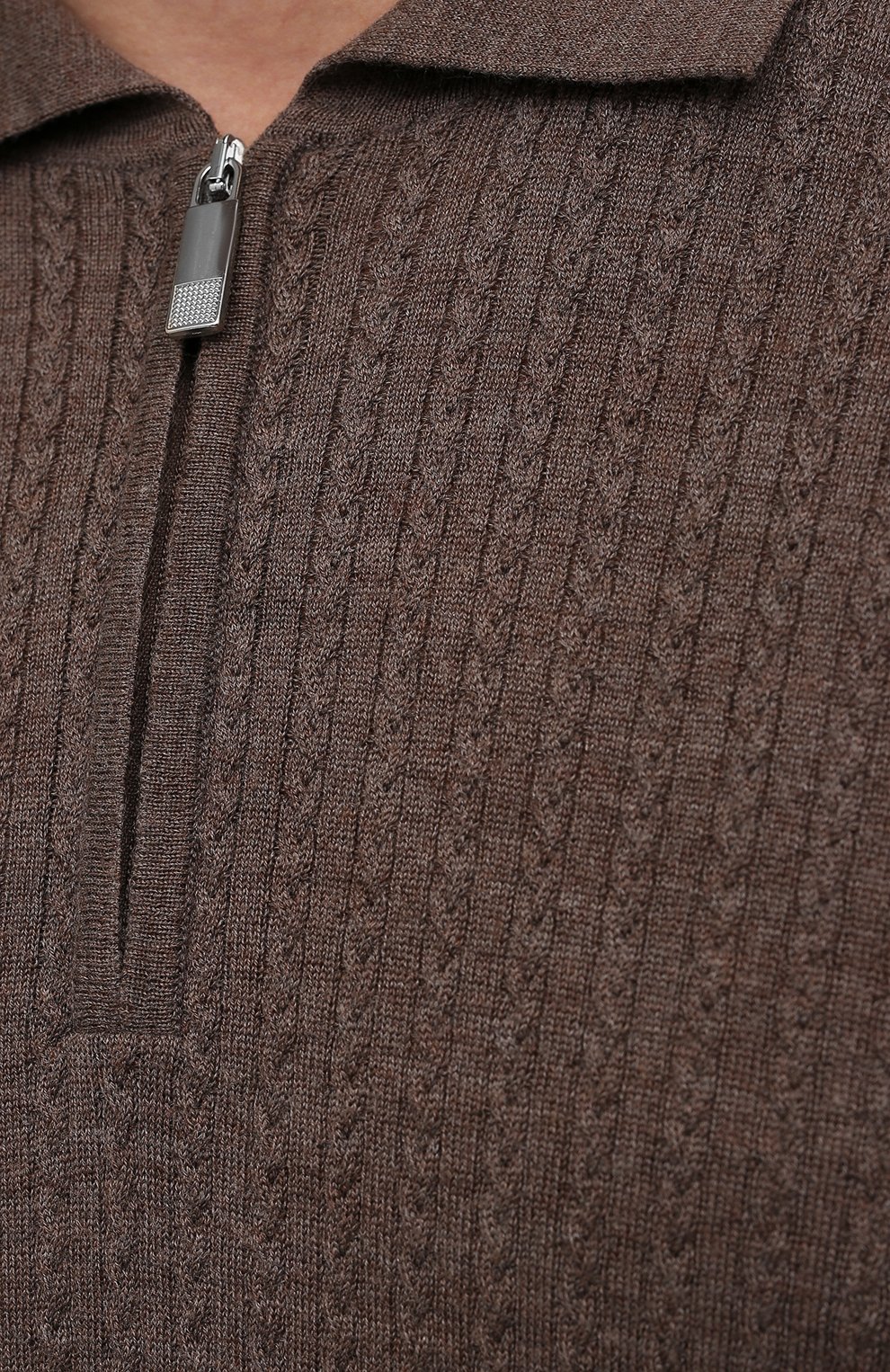 Мужское поло из шерсти и шелка ANDREA CAMPAGNA коричневого цвета, арт. WU01-212-F200 | Фото 5 (Материал внешний: Шерсть; Застежка: Молния; Рукава: Длинные; Длина (для топов): Стандартные; Кросс-КТ: Трикотаж; Стили: Кэжуэл)