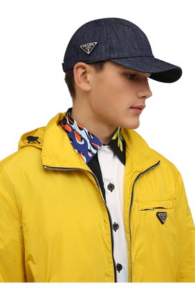 Мужской джинсовая бейсболка PRADA синего цвета по цене 35000 руб., арт. 2HC274-AJ6-F0008 | Фото 2 Мужской джинсовая бейсболка PRADA синего цвета, арт. 2HC274-AJ6-F0008 | Фото 2 (Материал: Текстиль, Хлопок)