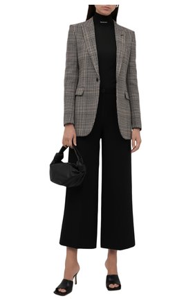 Женская водолазка BALENCIAGA черного цвета по цене 62950 руб., арт. 675344/T6193 | Фото 2 Женская водолазка BALENCIAGA черного цвета, арт. 675344/T6193 | Фото 2 (Рукава: Длинные; Длина (для топов): Стандартные; Материал внешний: Синтетический материал; Женское Кросс-КТ: Водолазка-одежда; Стили: Спорт-шик)