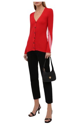 Женский шерстяной кардиган VICTORIA BECKHAM красного цвета по цене 62350 руб., арт. 1521KJU003041A | Фото 2 Женский шерстяной кардиган VICTORIA BECKHAM красного цвета, арт. 1521KJU003041A | Фото 2 (Материал внешний: Шерсть; Рукава: Длинные; Длина (для топов): Стандартные; Женское Кросс-КТ: кардиган-трикотаж; Стили: Кэжуэл)