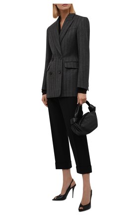 Женские шерстяные брюки CHLOÉ черного цвета по цене 89950 руб., арт. CHC21WPA18068 | Фото 2 Женские шерстяные брюки CHLOÉ черного цвета, арт. CHC21WPA18068 | Фото 2 (Длина (брюки, джинсы): Стандартные; Материал внешний: Шерсть; Силуэт Ж (брюки и джинсы): Прямые; Стили: Кэжуэл)