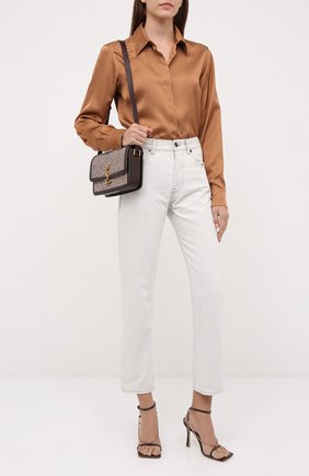 Женская рубашка из вискозы DRIES VAN NOTEN бежевого цвета по цене 38350 руб., арт. 212-010759-3159 | Фото 2 Женская рубашка из вискозы DRIES VAN NOTEN бежевого цвета, арт. 212-010759-3159 | Фото 2 (Рукава: Длинные; Длина (для топов): Стандартные; Материал внешний: Вискоза; Стили: Кэжуэл; Женское Кросс-КТ: Рубашка-одежда; Принт: Без принта)