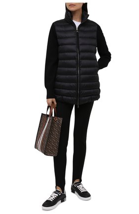 Женские брюки со штрипками MONCLER GRENOBLE черного цвета по цене 39200 руб., арт. G2-098-2A702-00-53064 | Фото 2 Женские брюки со штрипками MONCLER GRENOBLE черного цвета, арт. G2-098-2A702-00-53064 | Фото 2 (Длина (брюки, джинсы): Стандартные; Материал внешний: Синтетический материал; Стили: Гламурный; Женское Кросс-КТ: Брюки-одежда; Силуэт Ж (брюки и джинсы): Узкие)
