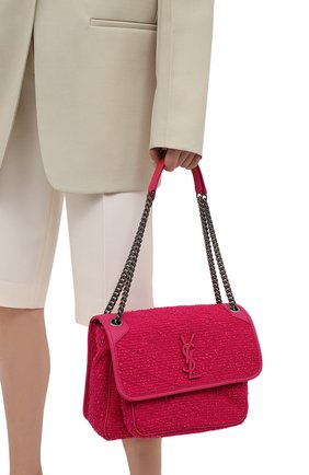 Женская сумка niki medium SAINT LAURENT фуксия цвета по цене 164500 руб., арт. 633158/2RL44 | Фото 2 Женская сумка niki medium SAINT LAURENT фуксия цвета, арт. 633158/2RL44 | Фото 2 (Материал: Текстиль; Размер: medium; Ремень/цепочка: На ремешке; Сумки-технические: Сумки через плечо)