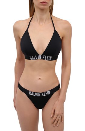 Женский треугольный бра CALVIN KLEIN черного цвета по цене 5565 руб., арт. KW0KW01224 | Фото 2 Женский треугольный бра CALVIN KLEIN черного цвета, арт. KW0KW01224 | Фото 2 (Материал внешний: Синтетический материал; Женское Кросс-КТ: Раздельные купальники)