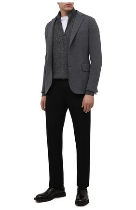 Мужской кашемировый кардиган CORNELIANI темно-серого цвета по цене 69950 руб., арт. 88M543-1825155/00 | Фото 2 Мужской кашемировый кардиган CORNELIANI темно-серого цвета, арт. 88M543-1825155/00 | Фото 2 (Материал внешний: Шерсть, Кашемир; Длина (для топов): Стандартные; Рукава: Длинные; Мужское Кросс-КТ: Кардиган-одежда; Стили: Кэжуэл)