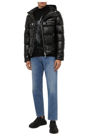 Мужская пуховая куртка BALMAIN черного цвета по цене 216000 руб., арт. WH1TP009/X112 | Фото 2 Мужская пуховая куртка BALMAIN черного цвета, арт. WH1TP009/X112 | Фото 2 (Материал утеплителя: Пух и перо; Материал внешний: Синтетический материал; Длина (верхняя одежда): Короткие; Рукава: Длинные; Кросс-КТ: Куртка; Мужское Кросс-КТ: пуховик-короткий; Стили: Кэжуэл)