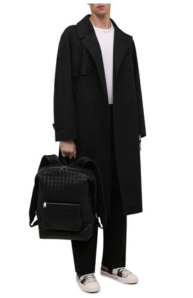 Мужские кожаные кеды BURBERRY белого цвета по цене 59400 руб., арт. 8043606 | Фото 2 Мужские кожаные кеды BURBERRY белого цвета, арт. 8043606 | Фото 2 (Подошва: Плоская; Материал внутренний: Натуральная кожа, Текстиль; Материал внешний: Кожа; Материал утеплителя: Без утеплителя; Длина стельки: 26,8, 28,2, 27,1, 28,5, 29, 27,4, 26,1; Стили: Классический; ширина носка стельки: 8,5, 8,7, 8,8, 9, 9,1, 9,2; толщина подошвы: 2,5)