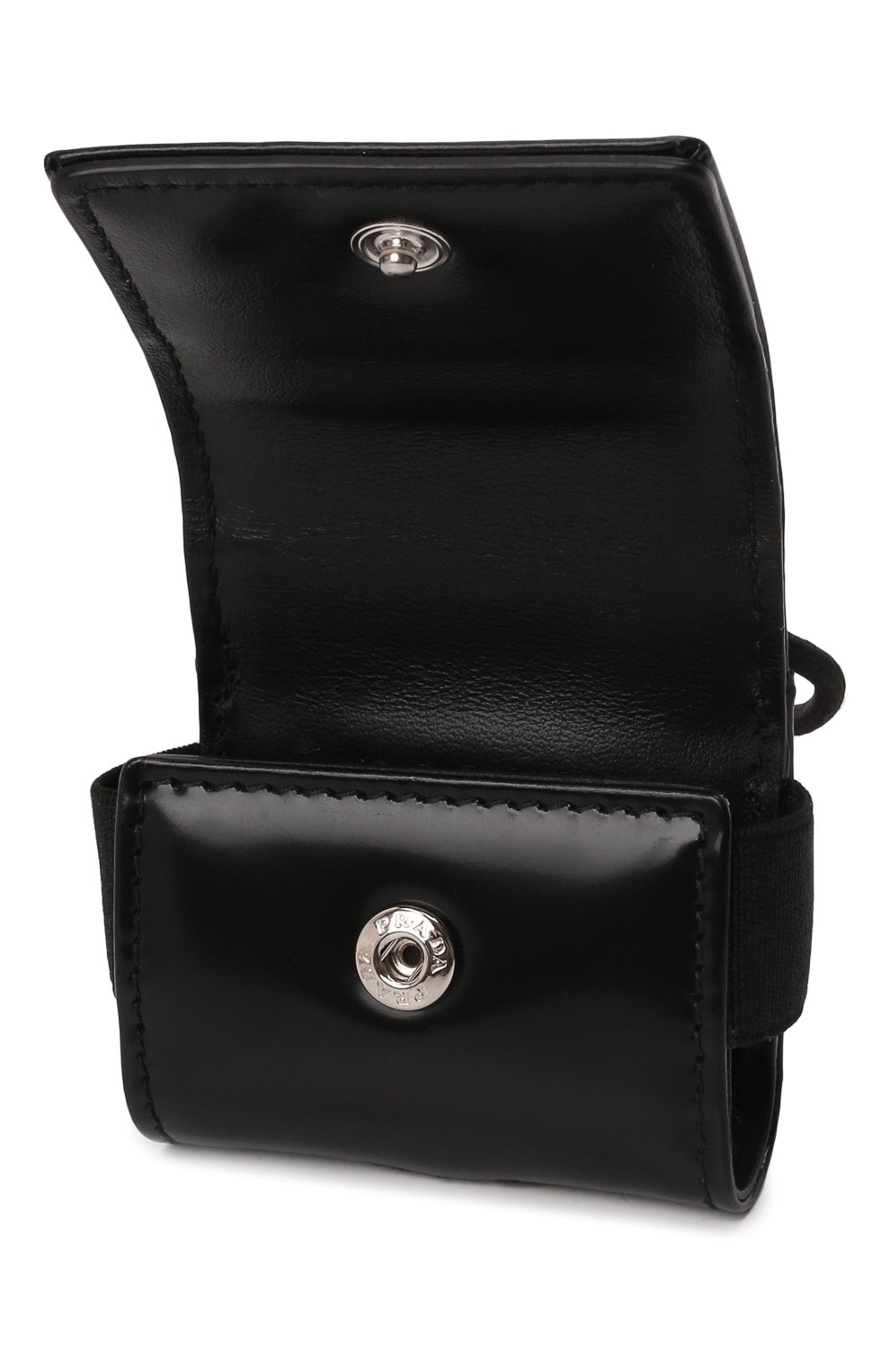 Кожаный чехол для airpods pro PRADA черного цвета по цене 41500 руб., арт. 2ZD009-ZO6-F0002 | Фото 3 Кожаный чехол для airpods pro PRADA черного цвета, арт. 2ZD009-ZO6-F0002 | Фото 3 (Материал: Натуральная кожа; Женское Кросс-КТ: Кожа AirPods)