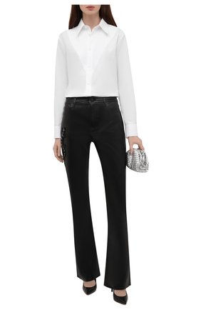 Женские джинсы RALPH LAUREN черного цвета по цене 129000 руб., арт. 290845661 | Фото 2 Женские джинсы RALPH LAUREN черного цвета, арт. 290845661 | Фото 2 (Материал внешний: Хлопок; Длина (брюки, джинсы): Удлиненные; Стили: Гламурный; Кросс-КТ: Деним; Силуэт Ж (брюки и джинсы): Расклешенные)