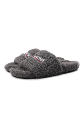 Мужские текстильные шлепанцы furry BALENCIAGA серого цвета по цене 37600 руб., арт. 654747/W2D01 | Фото 1 Мужские текстильные шлепанцы furry BALENCIAGA серого цвета, арт. 654747/W2D01 | Фото 1 (Материал внешний: Текстиль; Материал внутренний: Текстиль)