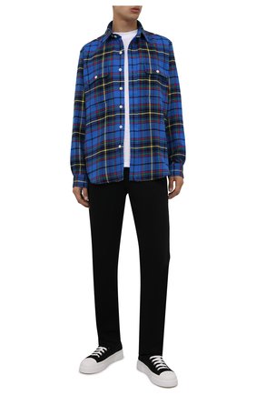 Мужская хлопковая рубашка POLO RALPH LAUREN синего цвета по цене 12950 руб., арт. 710849778/5014 | Фото 2 Мужская хлопковая рубашка POLO RALPH LAUREN синего цвета, арт. 710849778/5014 | Фото 2 (Материал внешний: Хлопок; Длина (для топов): Стандартные; Рукава: Длинные; Случай: Повседневный; Принт: Клетка; Стили: Кэжуэл; Воротник: Кент; Манжеты: На пуговицах)