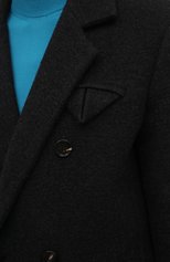 Женское кашемировое пальто BOTTEGA VENETA серого цвета, арт. 666183/VKLF0 | Фото 5 (Материал внешний: Шерсть, Кашемир; Рукава: Длинные; Длина (верхняя одежда): До колена; Региональные ограничения белый список (Axapta Mercury): RU; 1-2-бортные: Двубортные; Материал подклада: Хлопок; Стили: Кэжуэл)