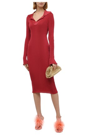 Женское платье BOTTEGA VENETA красного цвета по цене 115500 руб., арт. 672040/V0Z30 | Фото 2 Женское платье BOTTEGA VENETA красного цвета, арт. 672040/V0Z30 | Фото 2 (Длина Ж (юбки, платья, шорты): Миди; Материал внешний: Синтетический материал, Металлизированное волокно; Рукава: Длинные; Женское Кросс-КТ: Платье-одежда; Случай: Повседневный; Стили: Романтичный)