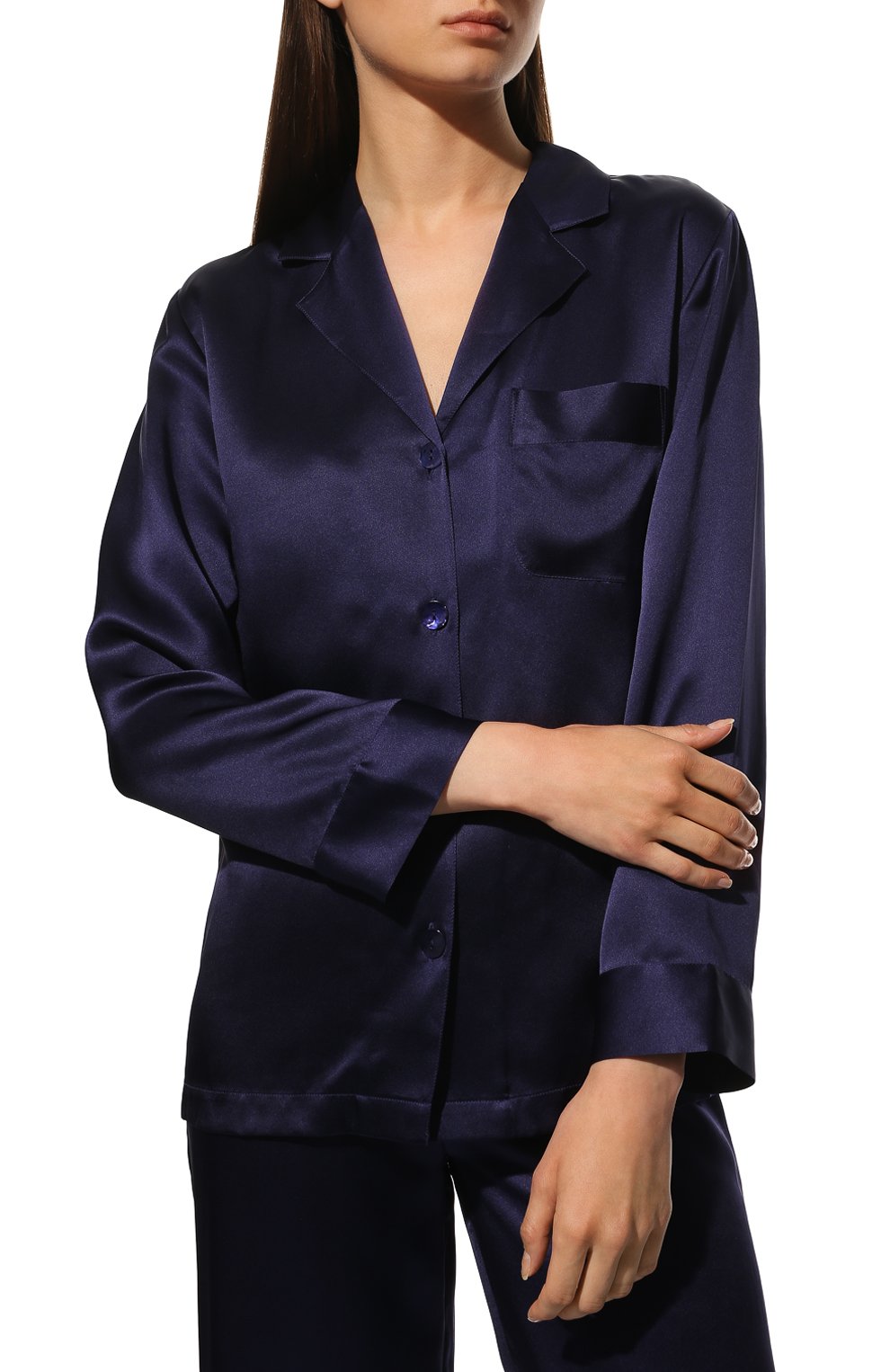 Женская шелковая пижама LUNA DI SETA синего цвета, арт. VLST08007 | Фото 3 (Материал внешний: Шелк; Рукава: Длинные; Длина Ж (юбки, платья, шорты): Мини; Длина (брюки, джинсы): Стандартные; Длина (для топов): Стандартные)