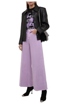 Женские джинсы STELLA MCCARTNEY сиреневого цвета по цене 41900 руб., арт. 603982/S0H49 | Фото 2 Женские джинсы STELLA MCCARTNEY сиреневого цвета, арт. 603982/S0H49 | Фото 2 (Материал внешний: Хлопок; Длина (брюки, джинсы): Стандартные; Стили: Кэжуэл; Кросс-КТ: Деним; Силуэт Ж (брюки и джинсы): Расклешенные)