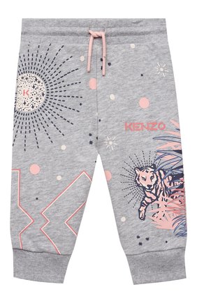 Детские хлопковые джоггеры KENZO светло-серого цвета по цене 11500 руб., арт. K04034 | Фото 1 Детские хлопковые джоггеры KENZO светло-серого цвета, арт. K04034 | Фото 1 (Материал внешний: Хлопок)